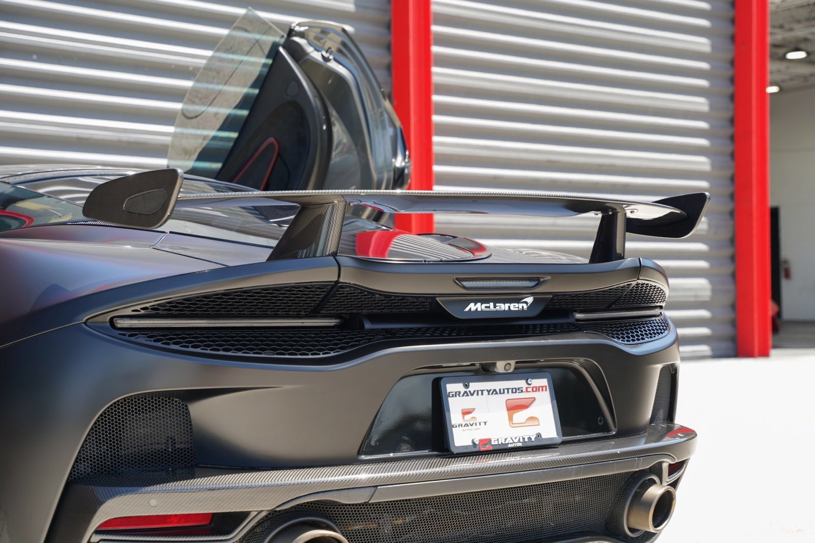 Used 2020 McLaren GT RWD image 19