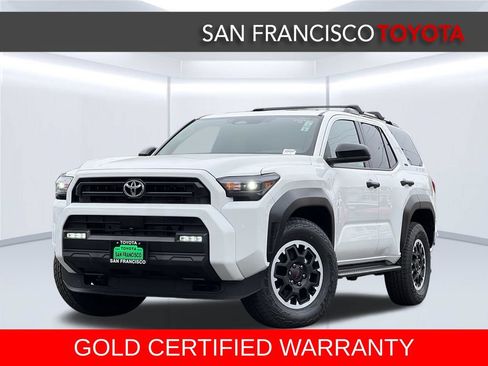 Certified 2026 Toyota 4Runner SR5 AWD/4WD image 1