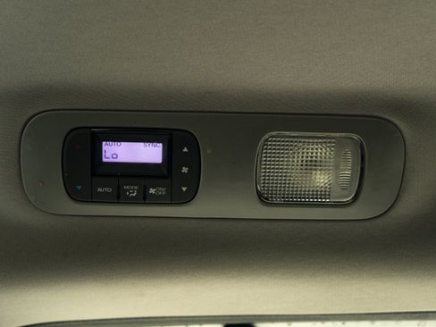 Used 2023 Honda Odyssey Touring image 42