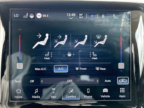 Used 2022 RAM 1500 Big Horn AWD/4WD image 30