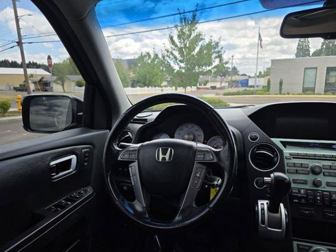 Used 2009 Honda Pilot Touring image 11
