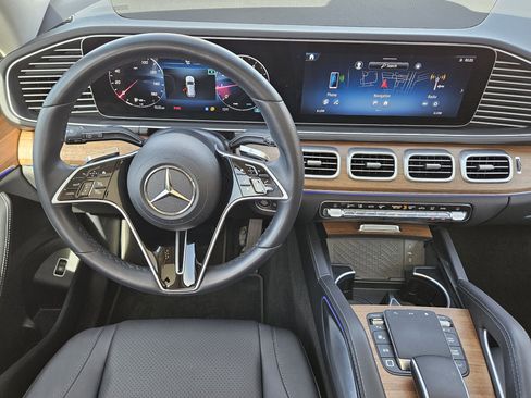 Certified 2025 Mercedes-Benz GLE 350 4MATIC image 26