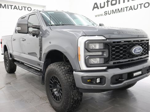 Used 2023 Ford F250 Lariat w/ Lariat Ultimate Package AWD/4WD image 2