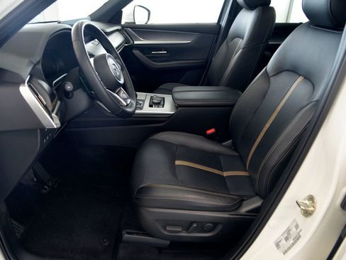 Certified 2024 MAZDA CX-90 Plug-In Hybrid w/ Premium Plus AWD/4WD image 15