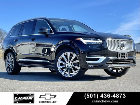 Used 2023 Volvo XC90 B6 Plus image 1