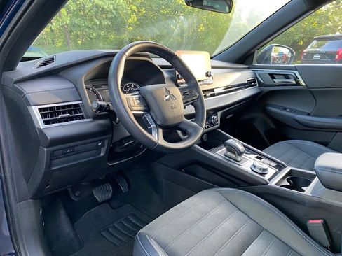 Used 2022 Mitsubishi Outlander SE AWD/4WD image 9