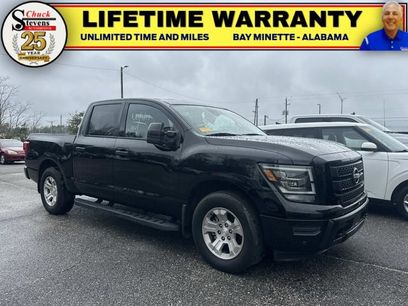 Used 2023 Nissan Titan SV w/ SV Convenience Package