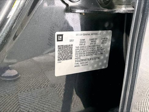 Used 2018 Chevrolet Malibu LS image 31