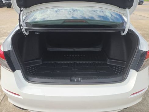Used 2023 Honda Civic Sport image 21