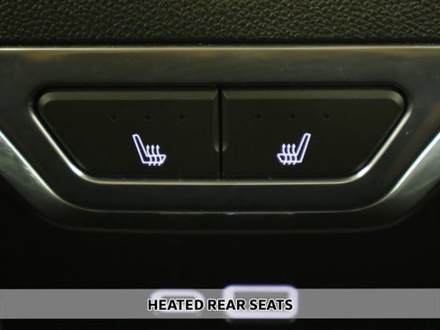 Used 2024 Chevrolet Silverado 1500 High Country w/ High Country Premium Package AWD/4WD image 10