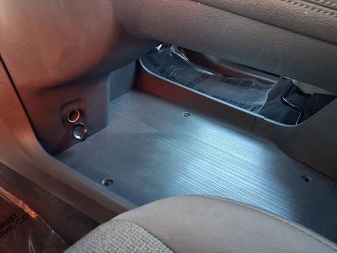 Certified 2024 Toyota Sienna LE image 17