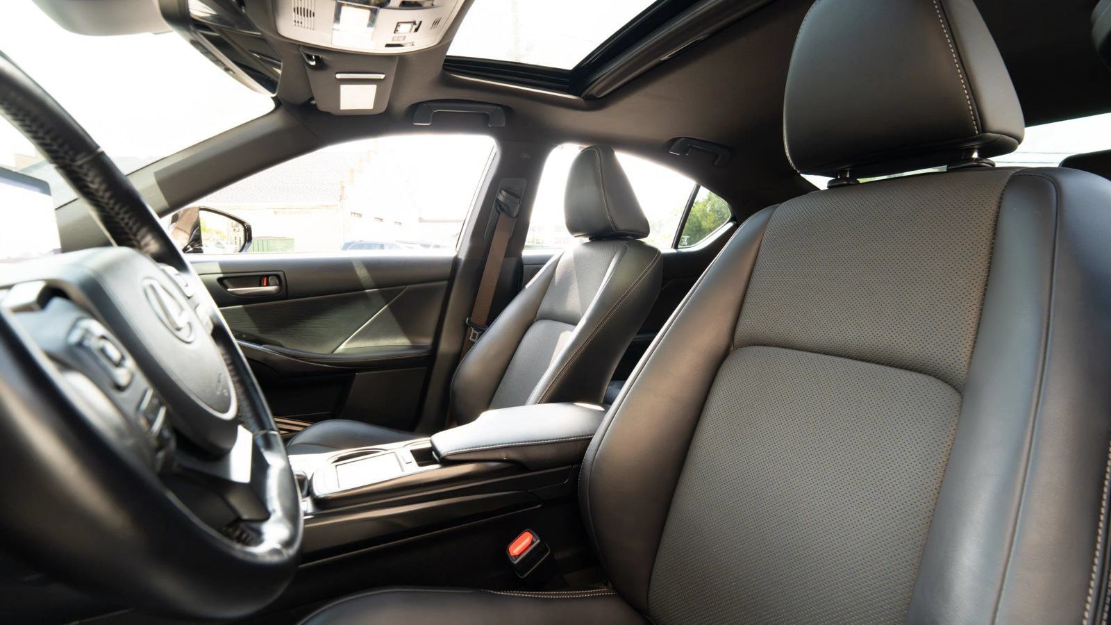 Used 2022 Lexus IS 300 AWD w/ Premium Package image 26