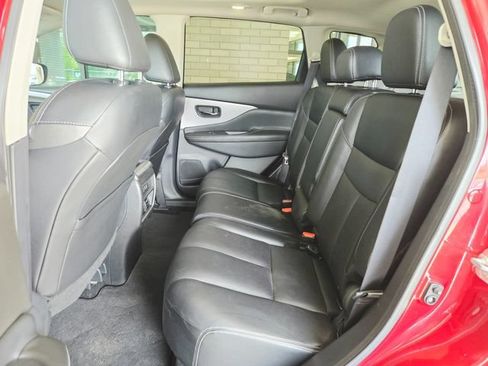 Used 2019 Nissan Murano SL w/ SL Technology Package FWD image 13