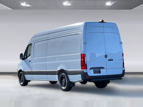 New 2026 Mercedes-Benz Sprinter 2500 image 3