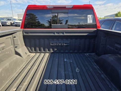 Used 2019 GMC Sierra 1500 SLT w/ SLT Premium Plus Package AWD/4WD image 5