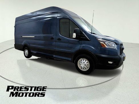 Used 2022 Ford Transit 250 148 High Roof Extended AWD w/ Parcel Delivery Package image 10