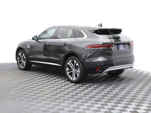 Used 2023 Jaguar F-PACE S image 7