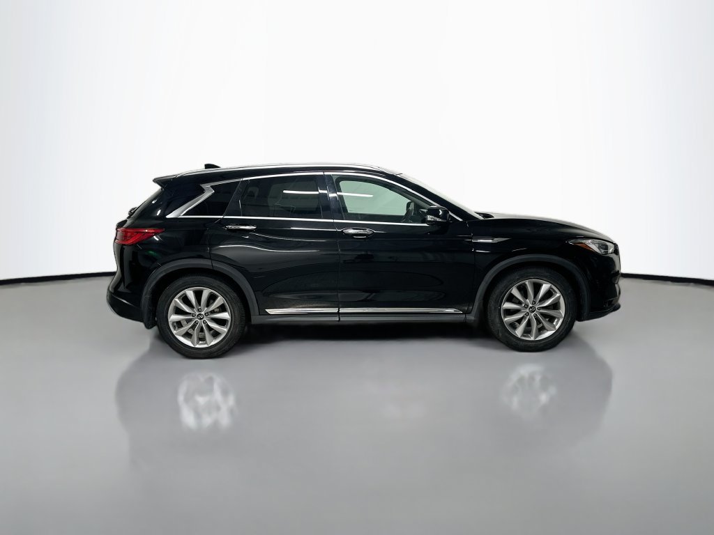 Used 2019 INFINITI QX50 Essential w/ Premium Heat Package AWD/4WD image 8