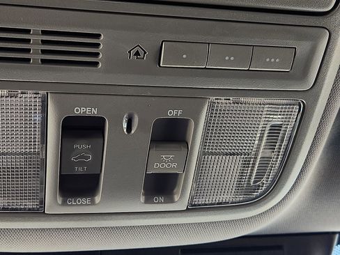 Used 2022 Honda CR-V EX-L image 22