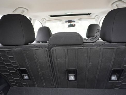 Used 2022 Subaru Impreza 2.0i Premium image 25