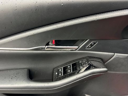 Certified 2025 MAZDA CX-30 AWD 2.5 S w/ Preferred Package image 13