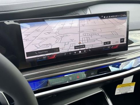 New 2026 BMW 760i xDrive w/ Executive Package image 16