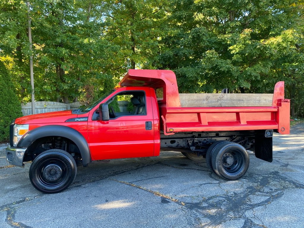 Used 2016 Ford F450 XL w/ XL Decor Group AWD/4WD image 2
