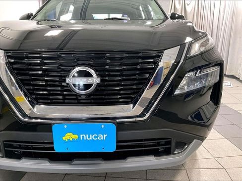 Used 2023 Nissan Rogue SV AWD/4WD image 32