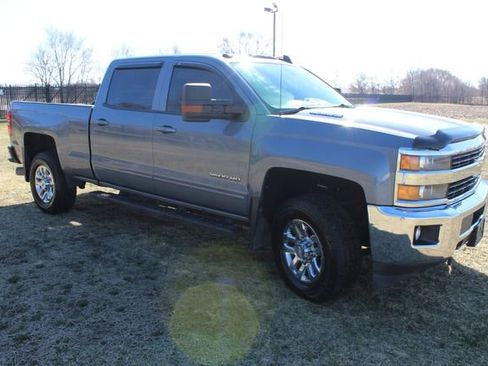 Used 2015 Chevrolet Silverado 2500 LT image 4