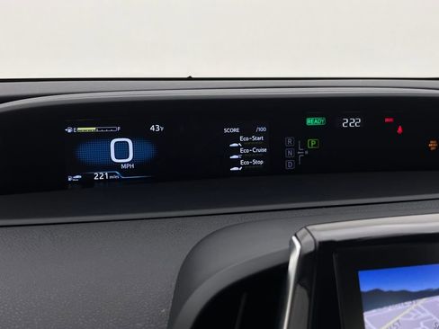Used 2021 Toyota Prius Prime XLE image 24