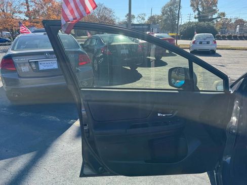 Used 2013 Subaru Impreza 2.0i Limited image 11