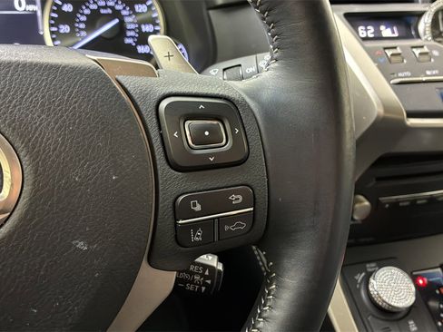 Used 2018 Lexus NX 300 FWD image 27