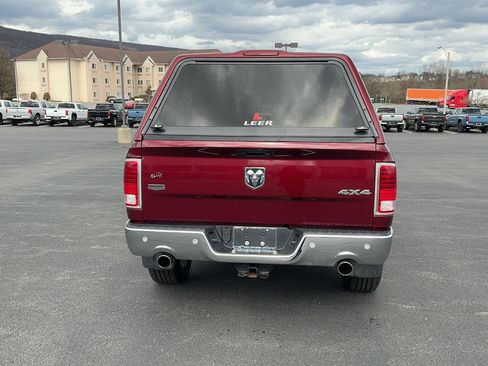 Used 2017 RAM 1500 Laramie w/ Convenience Group image 8