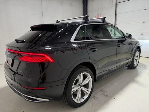 Used 2023 Audi Q8 Premium AWD/4WD image 9