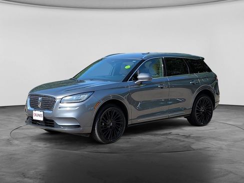 Used 2022 Lincoln Corsair Reserve AWD/4WD image 3