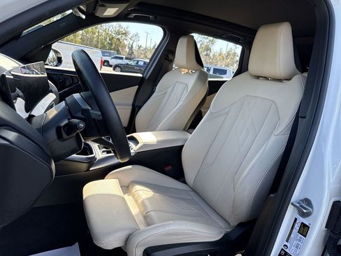 Used 2025 BMW X3 xDrive30i w/ M Sport Package image 11