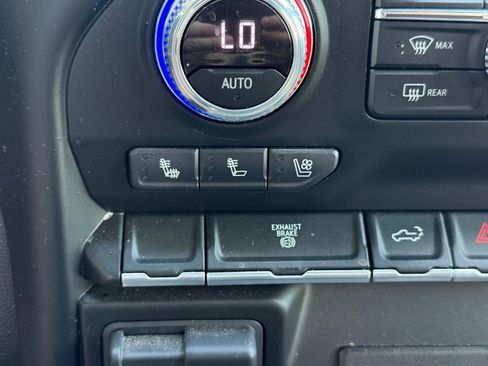 Used 2023 GMC Sierra 2500 AT4 AWD/4WD image 19