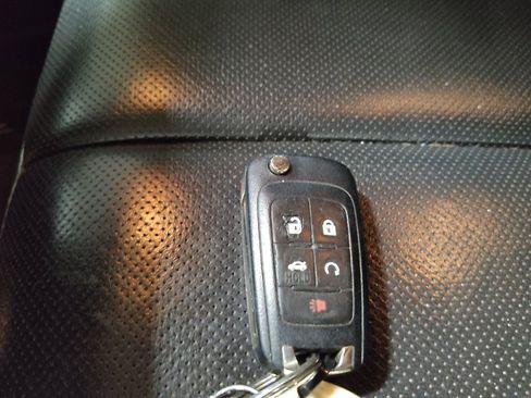 Used 2017 GMC Terrain SLT w/ Driver Alert Package I FWD image 32