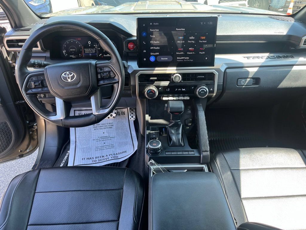 Used 2025 Toyota Tacoma TRD Sport AWD/4WD image 10