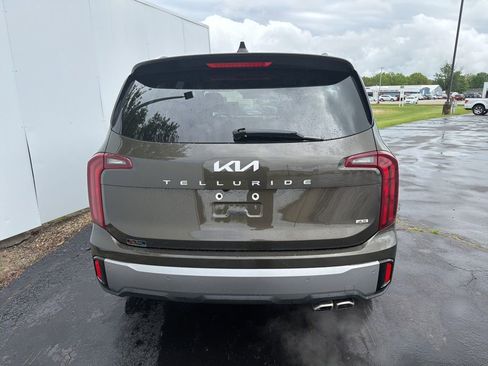 Used 2025 Kia Telluride S AWD/4WD image 11