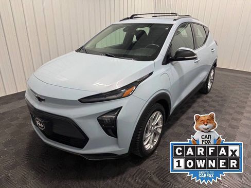 Used 2023 Chevrolet Bolt EUV LT image 1