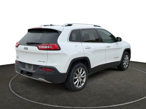Used 2018 Jeep Cherokee Limited w/ Technology Group image 6