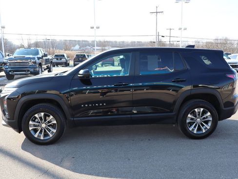 Used 2025 Chevrolet Equinox LT w/ Safety and Technology Package image 27