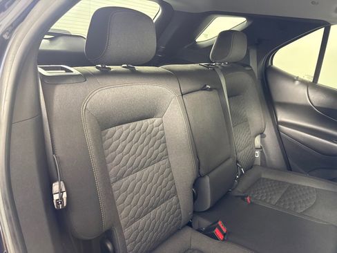 Used 2021 Chevrolet Equinox LT image 23