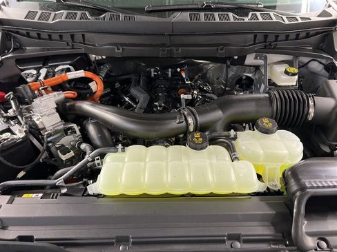 New 2025 Ford F150 Platinum w/ Equipment Group 703A Plus image 47