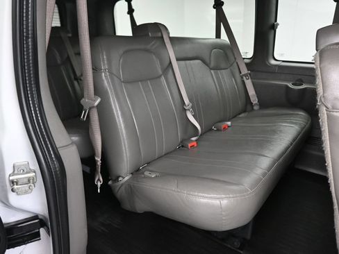 Used 2023 Chevrolet Express 3500 LS RWD image 27