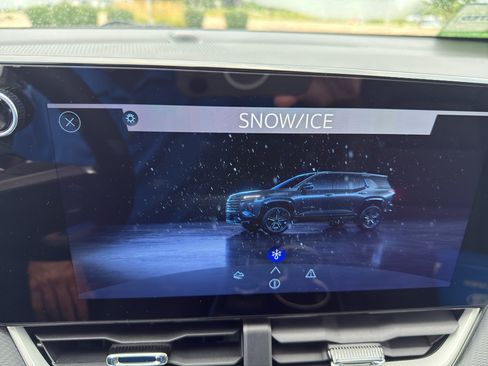 New 2027 Chevrolet Equinox LT w/ Convenience Package II AWD/4WD image 32