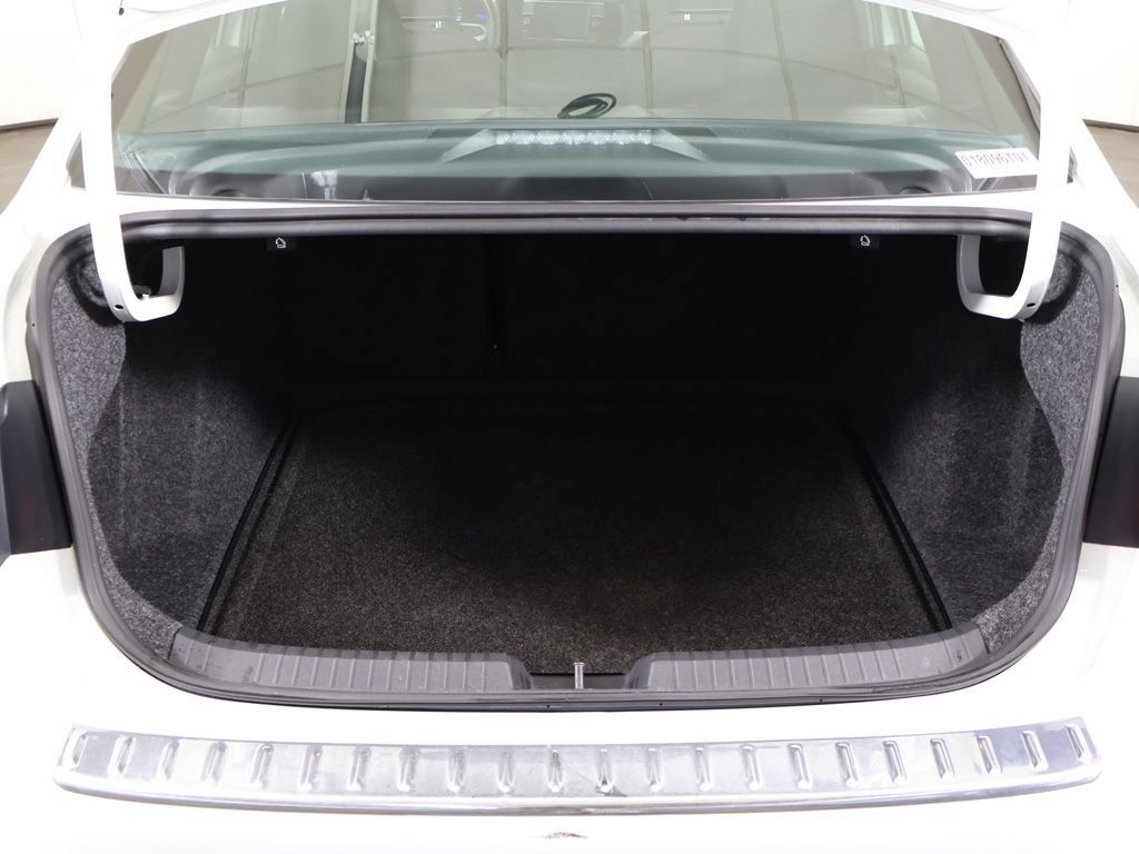 Used 2023 Volkswagen Jetta Sport FWD image 17