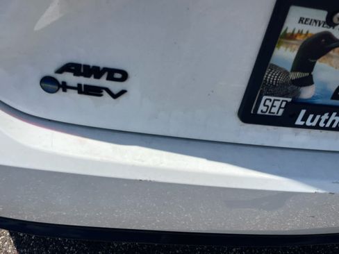 Used 2026 Toyota Camry Hybrid w/ Convenience Package AWD/4WD image 6