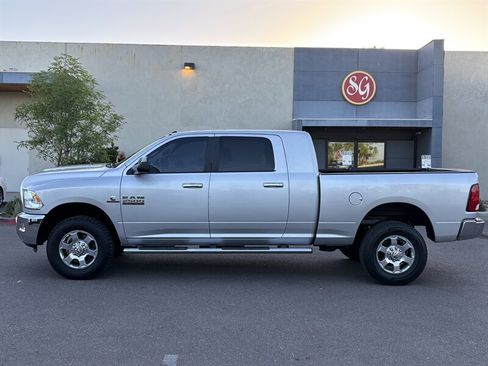 Used 2017 RAM 2500 Big Horn image 7